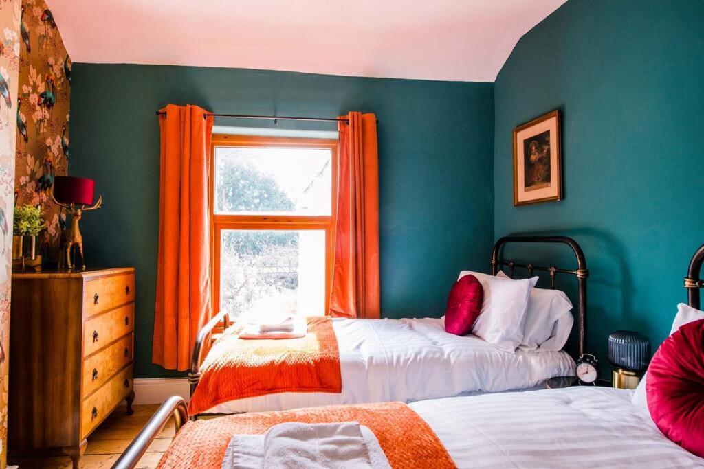 Villa Gorgeous Victorian House Sleeps 6 In Cardiff Exterior foto